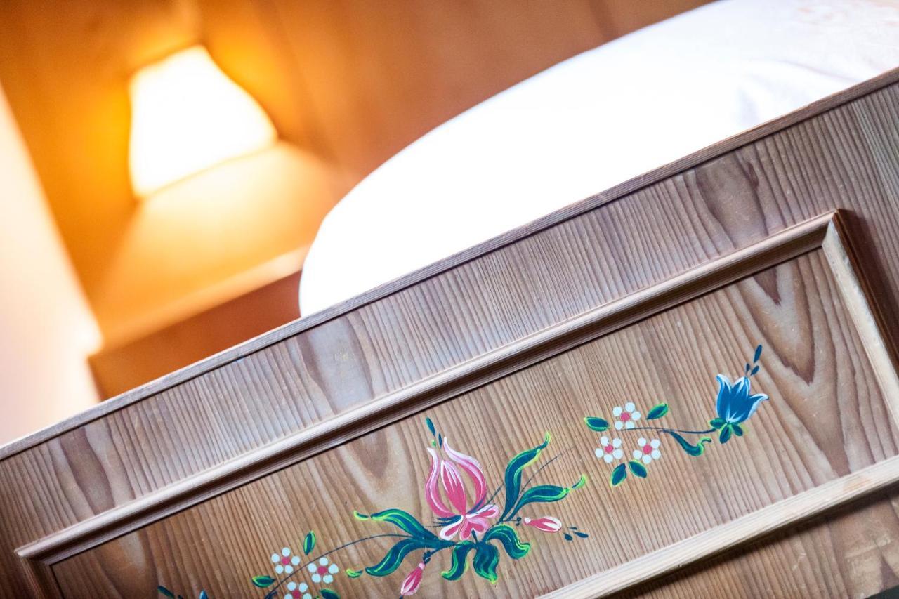 Pension Rebgut Bed & Breakfast Лана Екстериор снимка